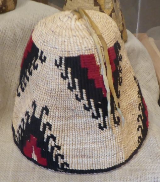 Indians 101 Plateau Basketry Hats and Trinket Baskets (Photo Diary)